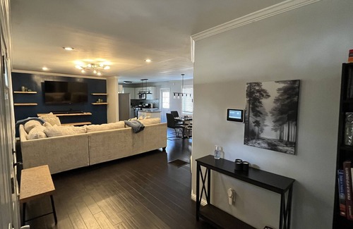 Belvedere Park House | Cozy home away from home