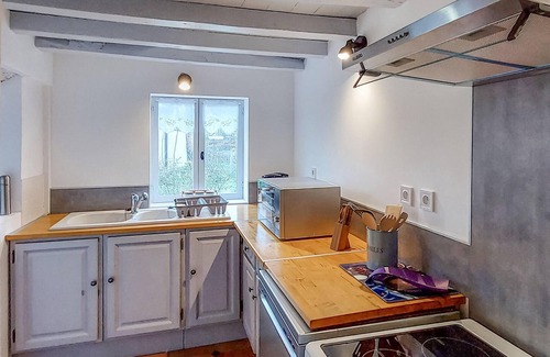 Berthouville House | Cozy home in Berthouville with WiFi