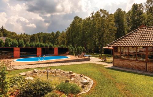 Brestovac House | Cozy Home In Brestovac With Sauna