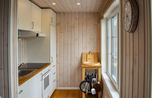 Ringsaker House | Cozy home in Brøttum with kitchen