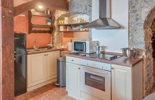 Lanisce House | Cozy home in Buzet with WiFi