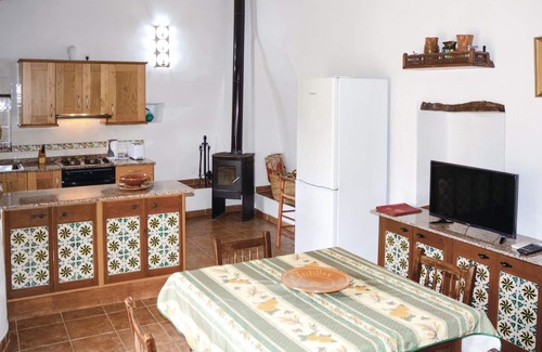 Estellencs House | Cozy home in Estellencs with WiFi
