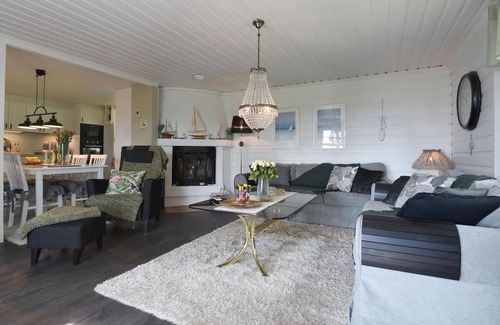 Hjo House | Cozy home in Hjo with WiFi