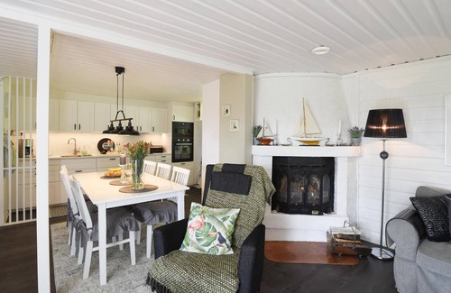 Hjo House | Cozy home in Hjo with WiFi