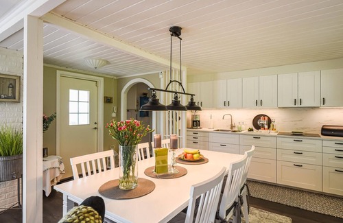 Hjo House | Cozy home in Hjo with WiFi