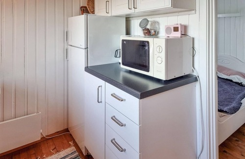Hemne House | Cozy home in Kjørsvikbugen with WiFi