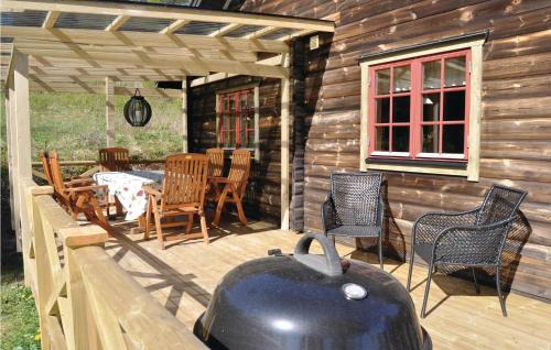 Rullan House | Cozy Home In Långserud With Jacuzzi