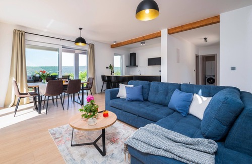 Trget House | Cozy home in Labin with WiFi