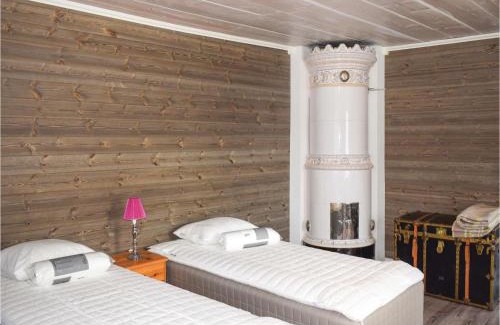 Lammhult House | Cozy Home In Lammhult With Sauna