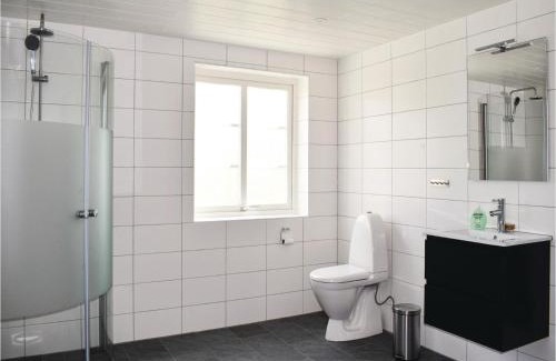 Lammhult House | Cozy Home In Lammhult With Sauna