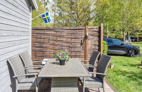 Linkoping House | Cozy home in Linköping with lake view