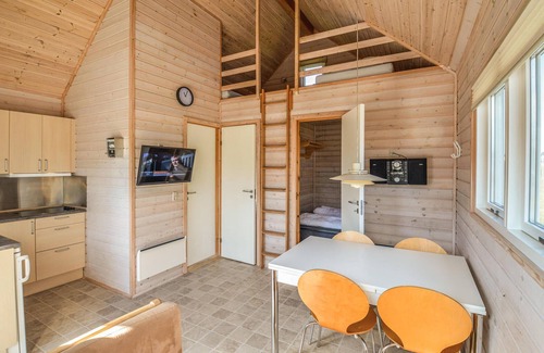 Thyboron House | Cozy home in Thyborøn with WiFi