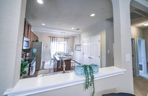 San Antonio House | Cozy Home - Seaworld, Six Flags, BMT Cup, Lackland