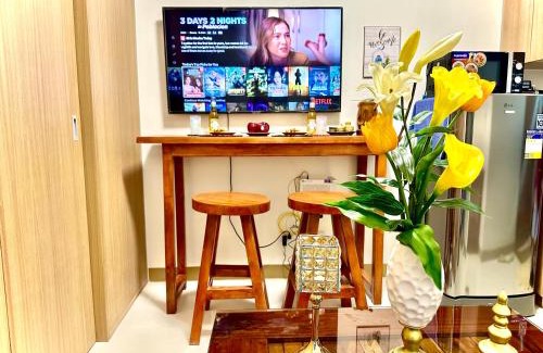Legazpi Village Apartment | Cozy Home Stay at RED Residences Makati 17