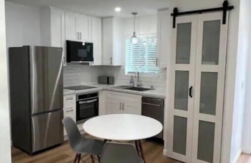 Clairemont Condo | Cozy Home with AC & Premium Amenities Near the Stunning Pacific Beach