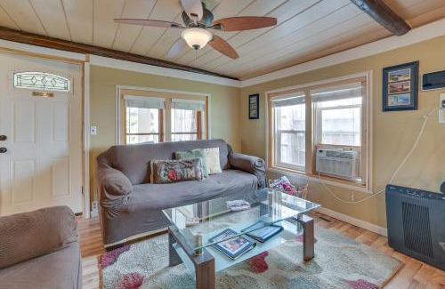 Houghton Lake House | Cozy Houghton Lake Vacation Rental with Fireplace!