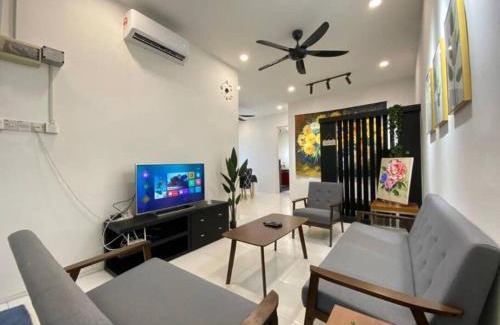 Batu Enam House | Cozy House 3Room8Pax`LUNAS