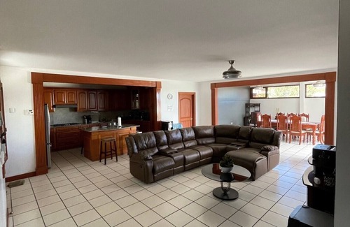 San Salvador House | Cozy House in a great location.