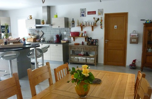 Saint-Maximin House | Cozy house in a quiet area, 4km from UZES swimming pool - 6 p
