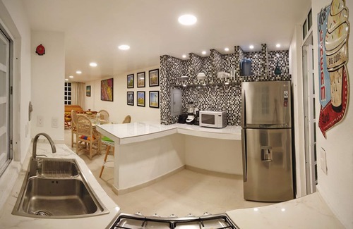 Granjas del Marques Villa | Cozy house neart to the swimming pool with 4 bedrooms and 5 bathroom pet fiendly