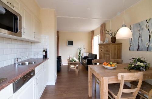 Notter House | Cozy house with or without hot tub near a river