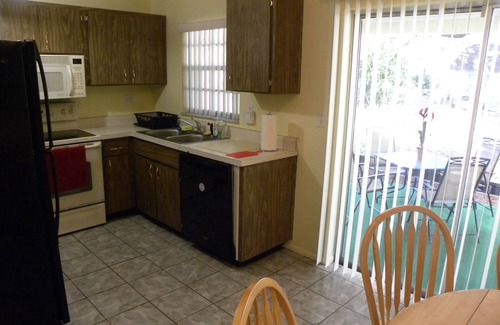 Elfers House | Cozy House with fenced yard near the beaches
