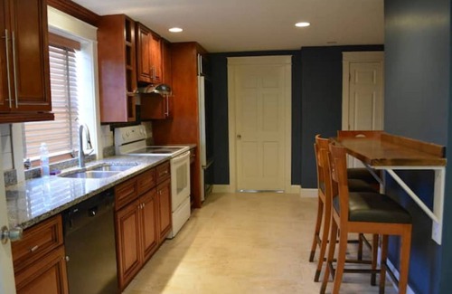 Aspen Hill House | Cozy In-Law Studio - Near I-95, FDA, DC & VA