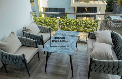 Kigali House | Cozy Kiyovu House Rental With Honore Rwanda