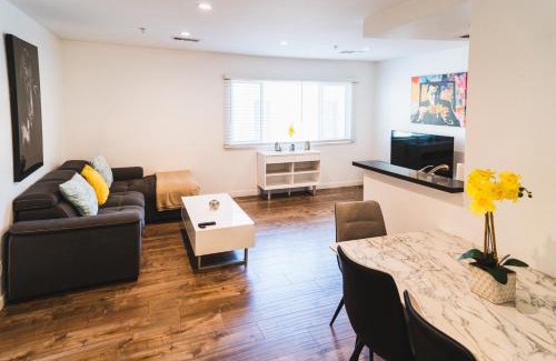 Wilshire Apartment | Cozy Koreatown 1 Bedroom Modern Furnished Free Parking