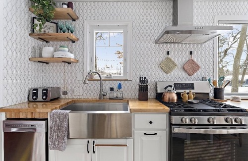 Lake Elmo Cottage | Cozy Lake Elmo Cottage