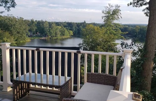 Unionville House | Cozy Lake Garda Home-Baby/Kid/Pet Friendly