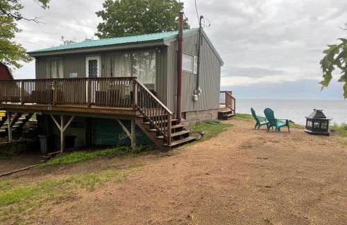 Pulaski House | Cozy LAKE ONTARIO WATERFRONT Breathtaking Views!
