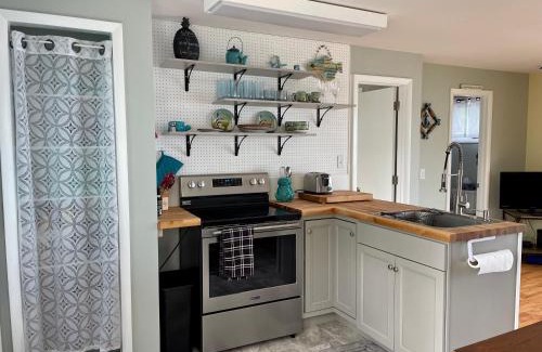 Pulaski House | Cozy LAKE ONTARIO WATERFRONT Breathtaking Views!
