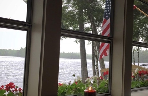 Millinocket Cabin | Cozy Lakeside Cabin