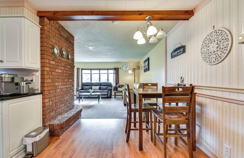 Lewiston House | Cozy Lewiston Home < 10 Mi to Niagara Falls!