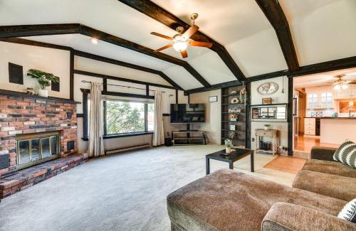 Lewiston House | Cozy Lewiston Home Less Than 10 Mi to Niagara Falls!