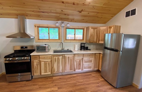 Iron River Cabin | Cozy little cabin in the woods. 2 minutes away from Brule Lake boat landing!