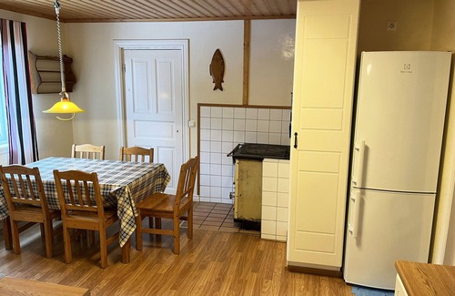 Virserum Ski Chalet | Cozy little red cottage with proximity to a pond and lake outside Virserum | SE05061