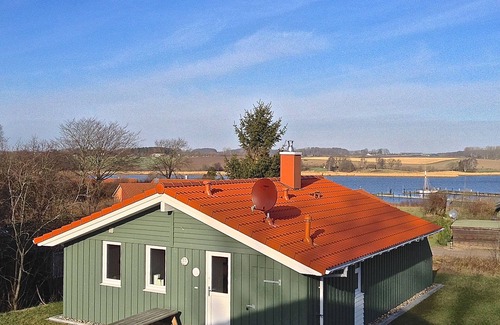 Kosel House | Cozy lodge on a hillside with Schleiblick | Sauna | Fireplace | Free Wi-Fi
