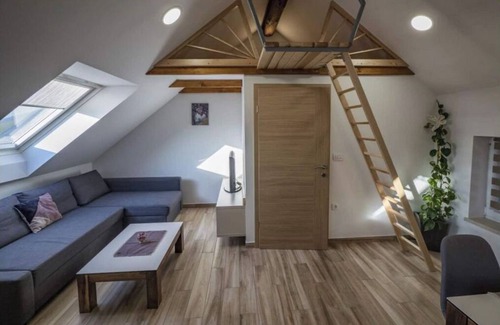 Trzic Apartment | Cozy loft apartment in the heart of Kamnik-Savinja alps