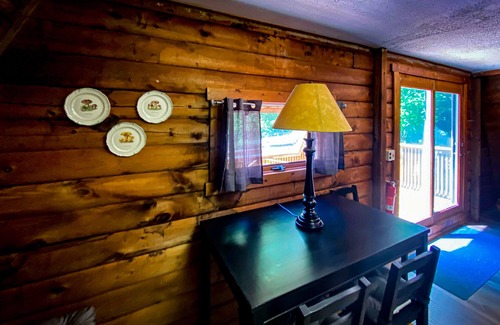 Wurtsboro Cabin | Cozy Loft Cabin high above Bashakill Wildlife Refuge