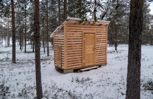 Muonio Ski Chalet | Cozy Log Cabin with Sauna and Wifi