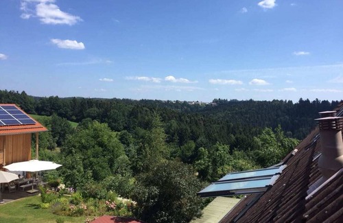 Schwaebisch Gmuend Apartment | Cozy maisonette studio in an old barn