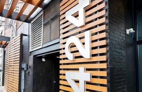 North Oakland Apartment | Cozy! Micro Loft apartment! in N Oakland, sleeps 1