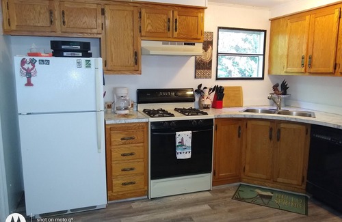 Milbridge House | Cozy Milbridge retreat just steps away