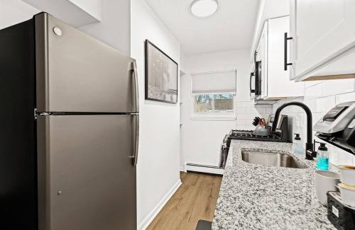 Mount Clemens Apartment | Cozy Modern 1BR Close to Downtown