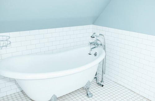 Saint David Other | Cozy Modern Farmhouse w/Hot Tub mins to Saint Andrews By-The-Sea! Pet Friendly!