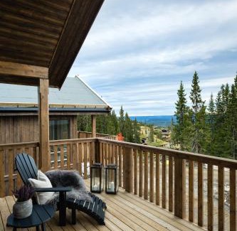 yer House | Cozy modern holiday villa with electric car charging, sauna and fireplace
