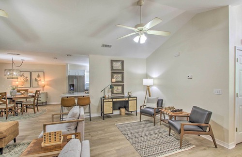 Brent House | Cozy-Modern Pensacola Home: Large Yard, Grill