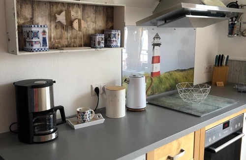 Osterbruch Apartment | Cozy, modern vacation apartment. Quiet, yet central location.